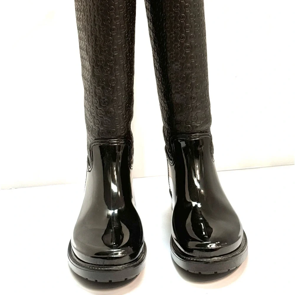 Micheal Kors - Picture 4 of 13